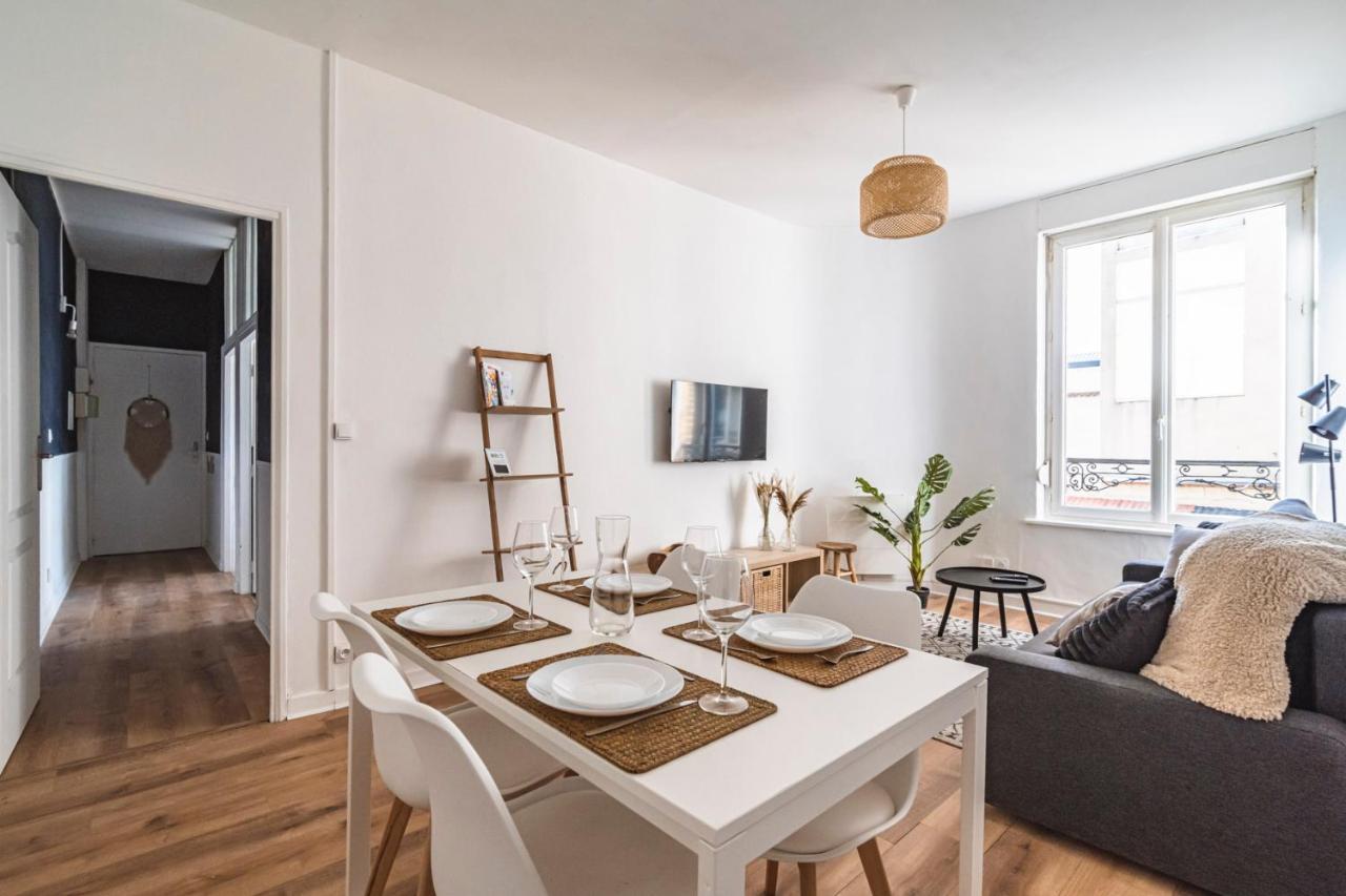 Le Cosy - Charmant 2 Chambres - Hyper Centre Reims Exterior photo