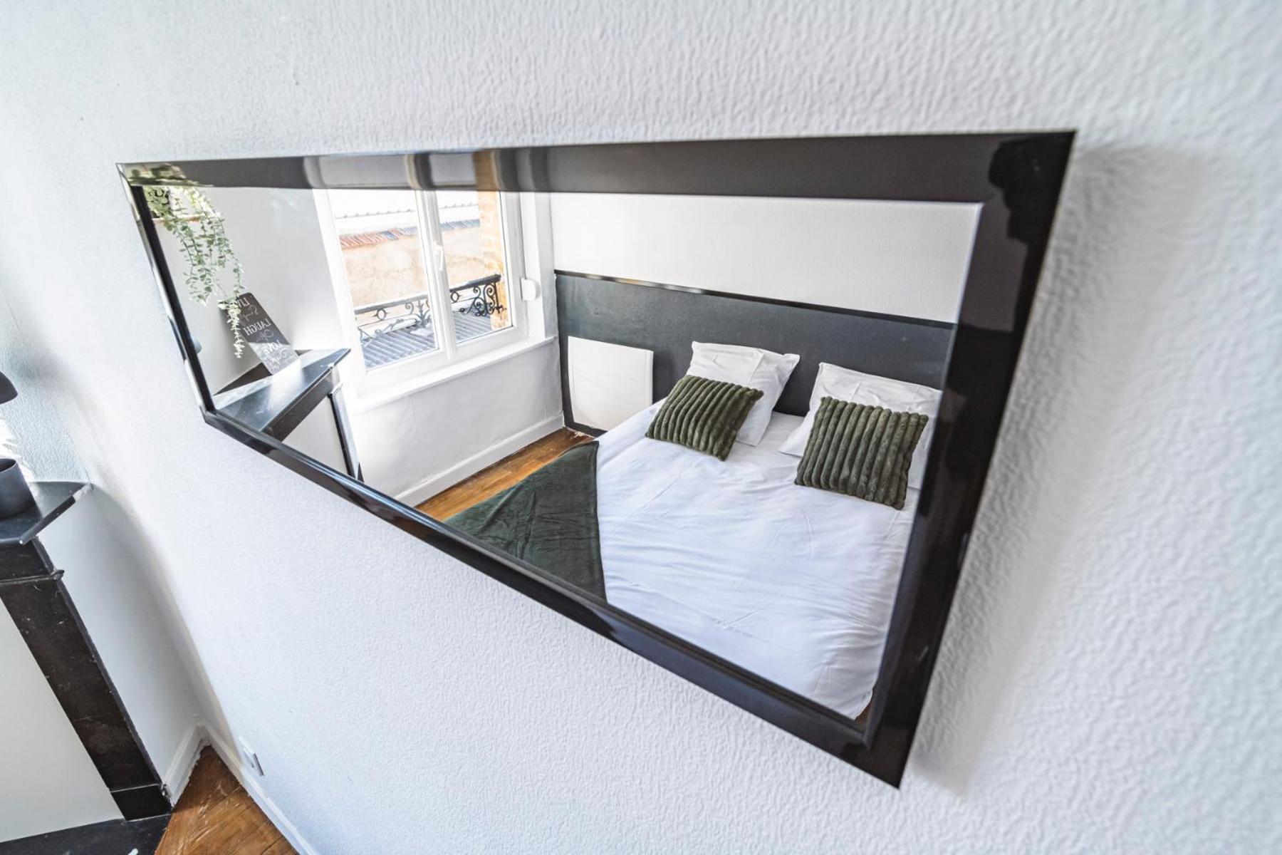 Le Cosy - Charmant 2 Chambres - Hyper Centre Reims Exterior photo